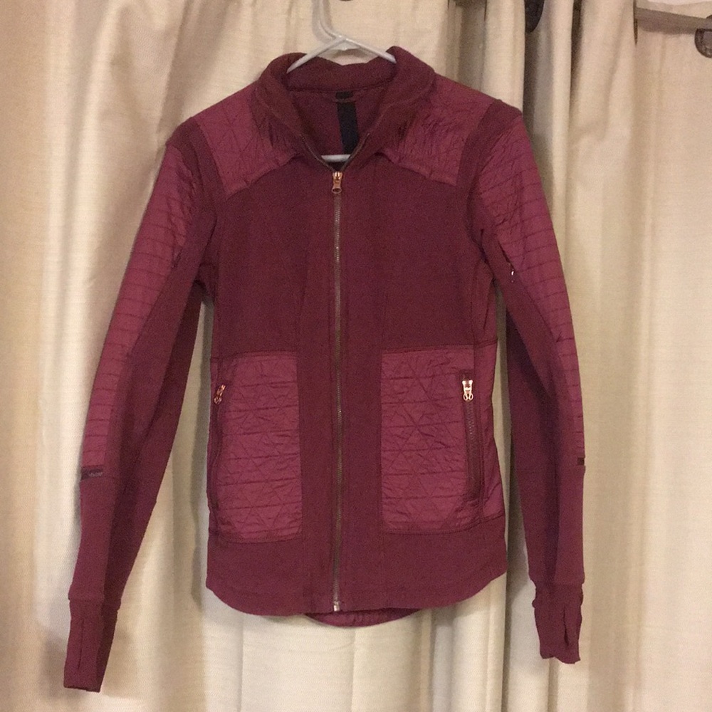 Lululemon trail jacket